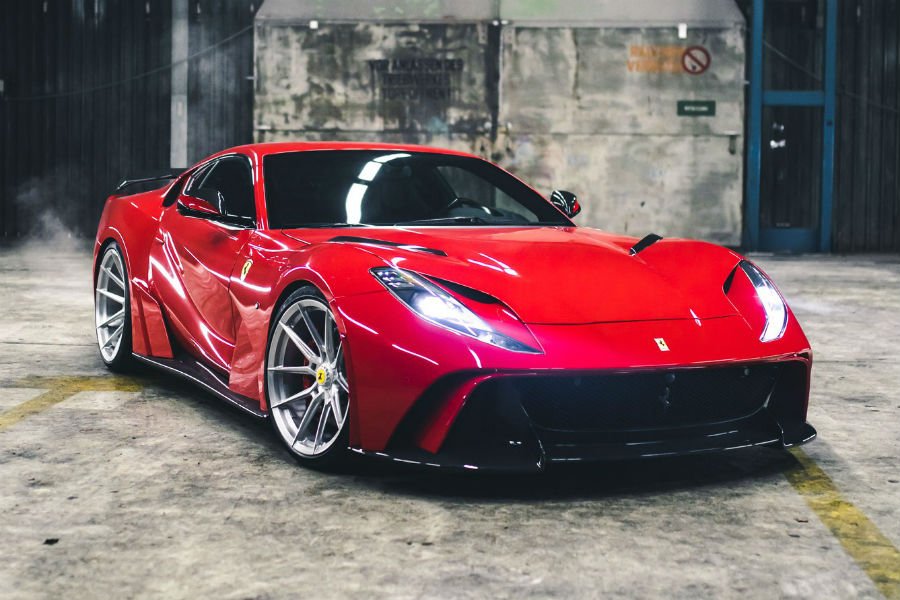 https://autogreeknews.gr/wp-content/uploads/2019/05/ferrari-812-nlargo.jpg