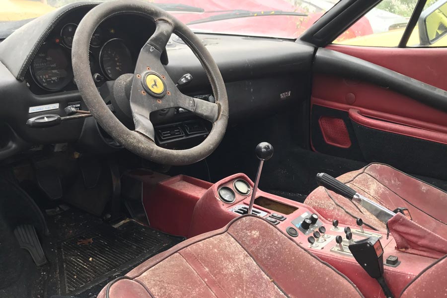 https://autogreeknews.gr/wp-content/uploads/2019/05/ferrari-abandoned-18.jpg