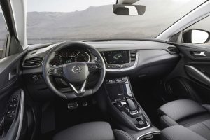 opel grandland x hybrid4
