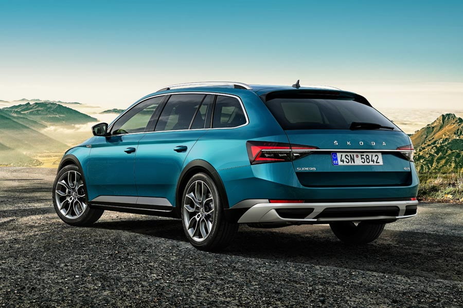 https://autogreeknews.gr/wp-content/uploads/2019/05/skoda_superb_scout-2.jpg