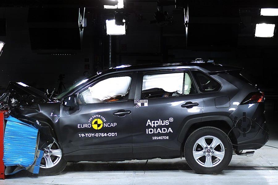 https://autogreeknews.gr/wp-content/uploads/2019/05/toyota-rav4-euro-ncap.jpg