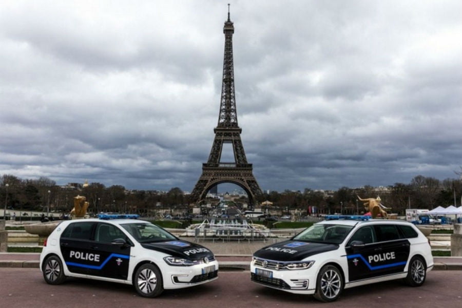 https://autogreeknews.gr/wp-content/uploads/2019/05/vw-french-police4.jpg