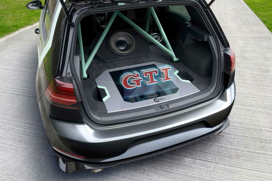 https://autogreeknews.gr/wp-content/uploads/2019/05/vw-golf-gti-aurora5.jpg