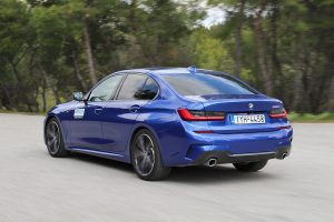 BMW 330i (23)