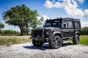Land_Rover_Defender_4