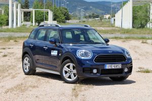 MINI Countryman One D (18)