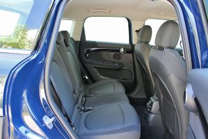 MINI Countryman One D (4)