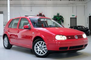 VW Golf V5 2001 (1)