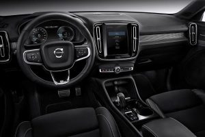 Volvo-XC40-(4)