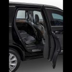 Volvo_XC90_Armoured-(7)