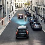 Volvo_and_POC_develop_world-first_car-bike_helmet_crash_test-(3)