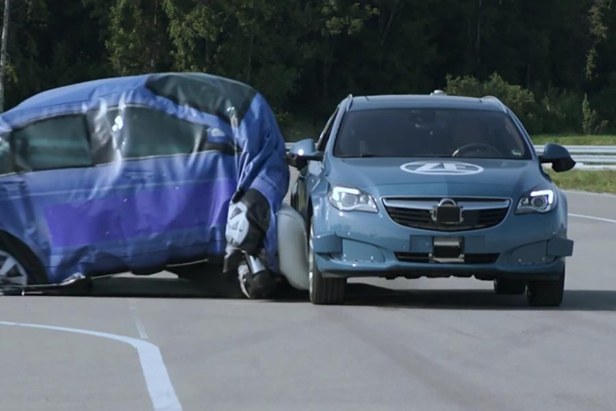 Έτσι λειτουργούν οι εξωτερικοί αερόσακοι! (+video)