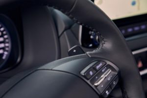hyundai-all-new-kona-hybrid-interior-03
