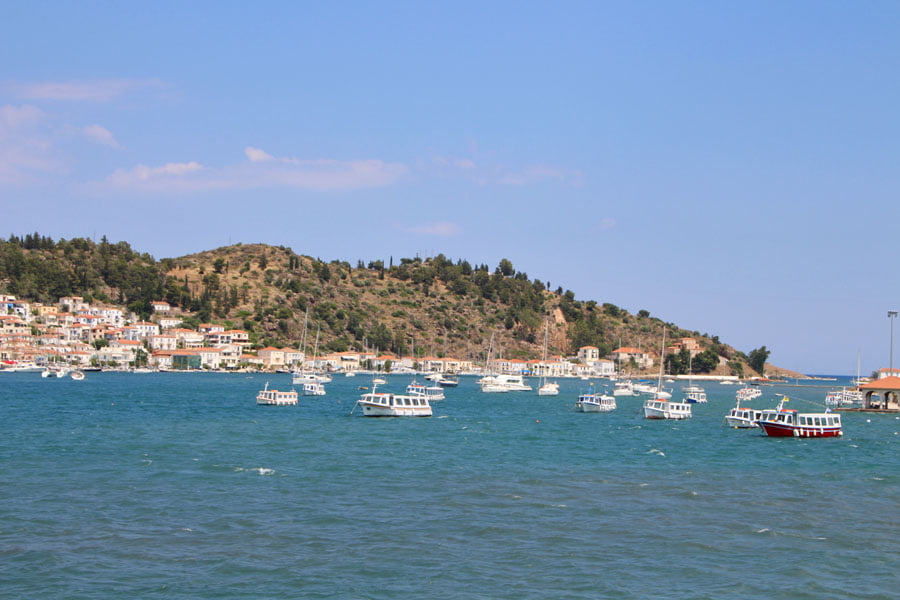 https://autogreeknews.gr/wp-content/uploads/2019/06/poros-5.jpg