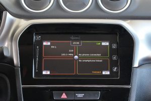 suzuki vitara 1.0 interior (4)