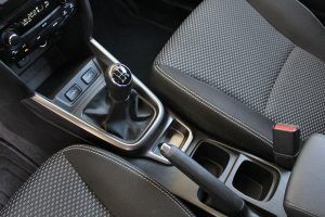 suzuki vitara 1.0 interior (8)