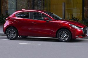 2020-mazda2-jdm-spec-(2)
