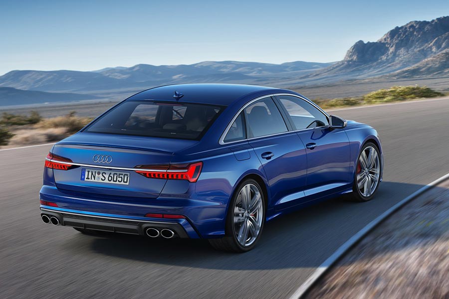 https://autogreeknews.gr/wp-content/uploads/2019/07/Audi_S6_3.jpg