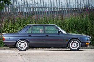 BMW-M5-E28_3