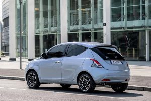 Lancia-Ypsilon-(4)
