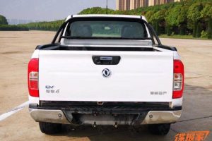 Nissan-Dongfeng-Rich-6-EV-(2)