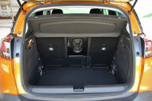 Opel Crossland X 1.5D auto (4)