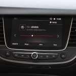 Opel Crossland X 1.5D auto (9)