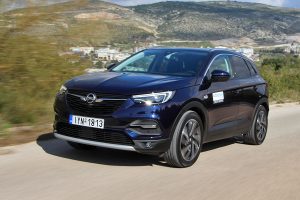 Opel Grandland X 1.5D 130PS (2)