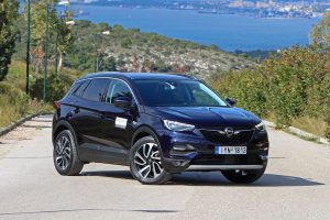 Opel Grandland X 1.5D 130PS (7)