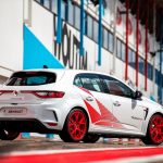 Renault-Megane-R.S.-Trophy-R-(5)