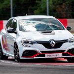Renault-Megane-R.S.-Trophy-R-(9)