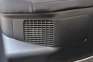 Toyota Corolla Sedan Hybrid (9)