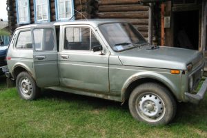 lada niva prwtotypo3
