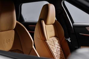 Audi-RS-6-Avant-2019-(5)