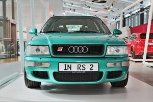 Audi-RS2-Avant-(5)