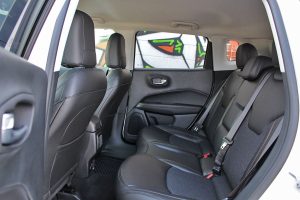 Jeep Compass 1.4T 170HP 4X4 (18)