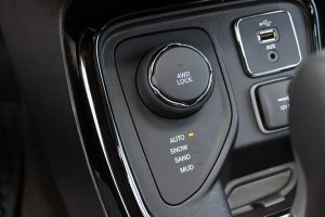 Jeep Compass 1.4T 170HP 4X4 (28)