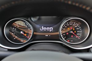 Jeep Compass 1.4T 170HP 4X4 (30)