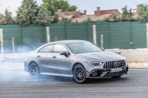 Mercedes_AMG_motor_M139-(5)