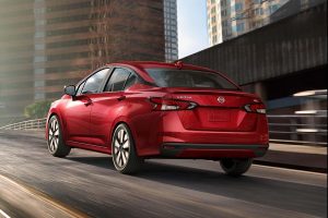 Nissan-Versa-2019-(3)
