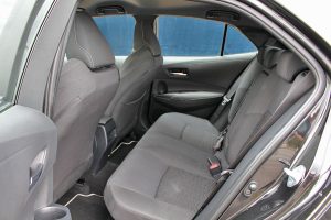 Toyota Corolla Hatchback Hybrid (15)