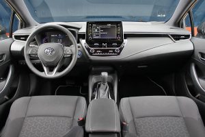 Toyota Corolla Hatchback Hybrid (16)