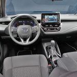 Toyota Corolla Hatchback Hybrid (18)