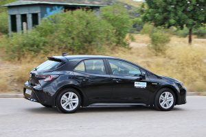 Toyota Corolla Hatchback Hybrid (3)