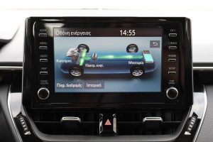 Toyota Corolla Hatchback Hybrid (31)