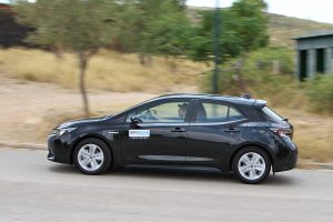 Toyota Corolla Hatchback Hybrid (7)