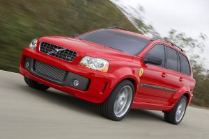 Volvo_XC90_PUV (1)