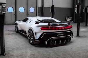 bugatti-centodieci (2)