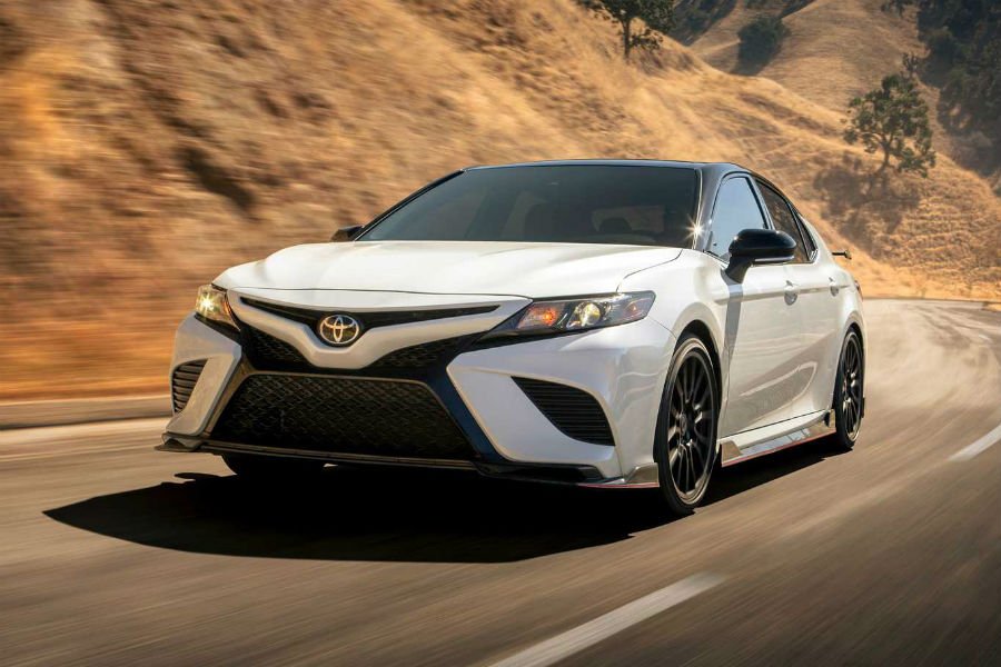 https://autogreeknews.gr/wp-content/uploads/2019/08/camry-trd11.jpg