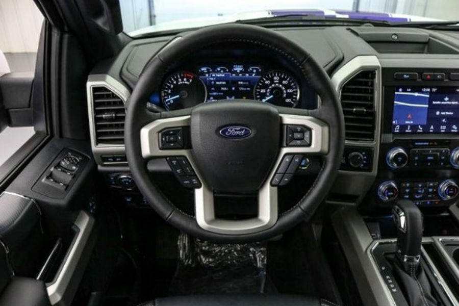 https://autogreeknews.gr/wp-content/uploads/2019/08/ford-f150-therio9.jpg